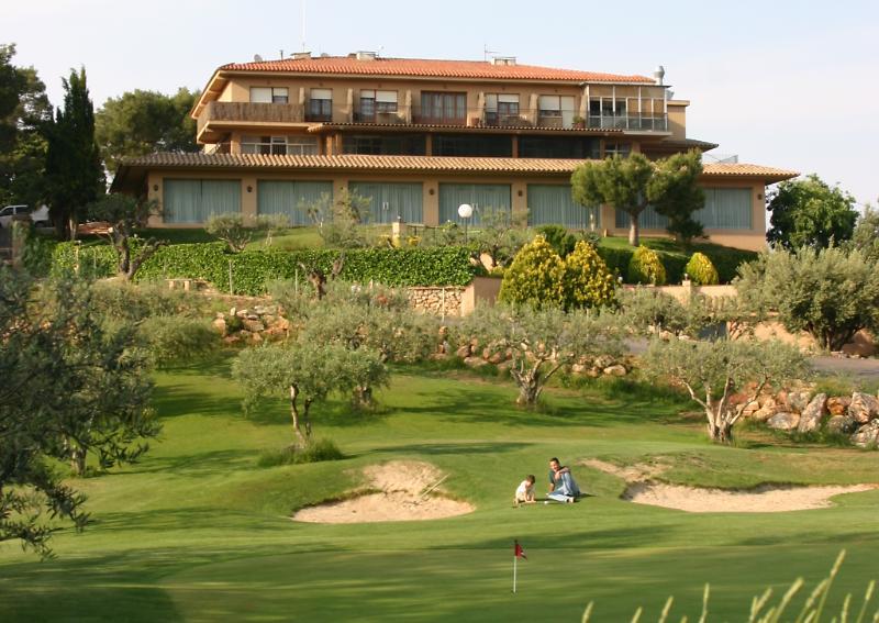 Hotel Golf Can Rafel Corbera de Llobregat Esterno foto
